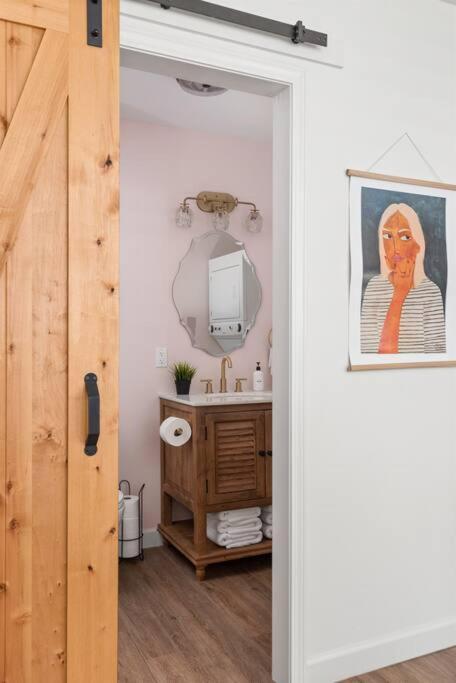 Southbound Stays - Little House Nashville Bagian luar foto